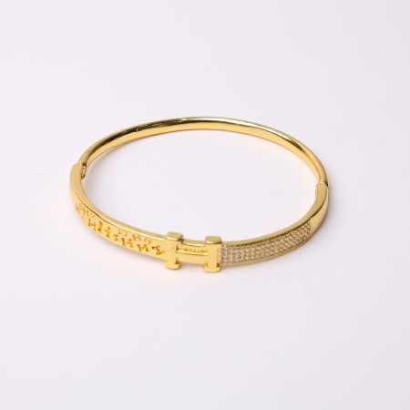 اسوارة Hermes ذهبي مرصعة بالزركون