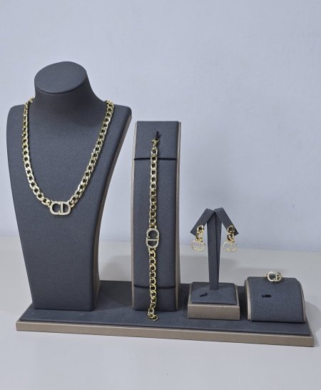 Set Dior || طقم Cd من دايور ذهبي بزركون