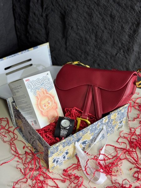 بكج شنطة دايور